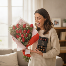 Ramo por 12 Rosas Importadas Mas 15 Bombones