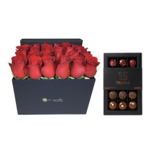 24 Rosas En Caja Mas 15 Bombones